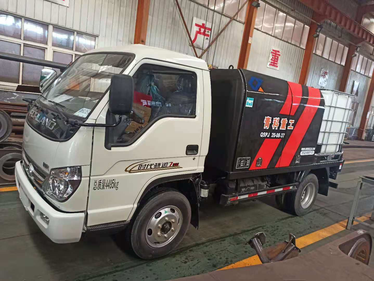 混凝土泵 青科重工 濕噴臺(tái)車 混凝土泵 青科重工 濕噴臺(tái)車
